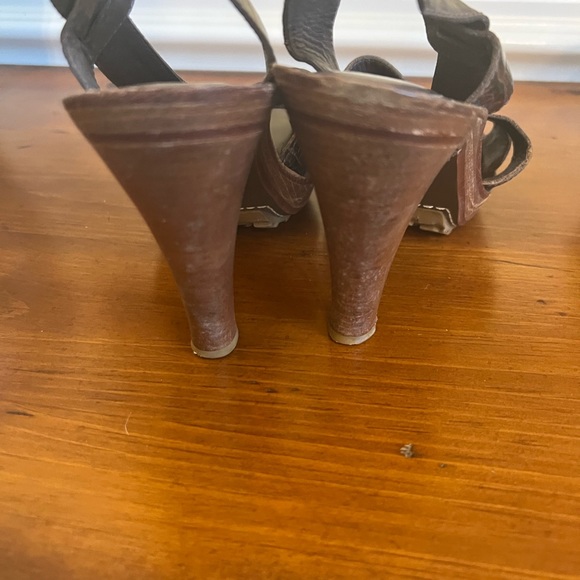 Michael Kors brown high heel sandals size 8.5 - Picture 5 of 5